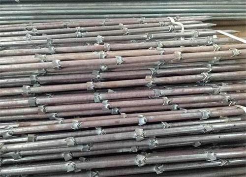 爱辉隧道钢花管